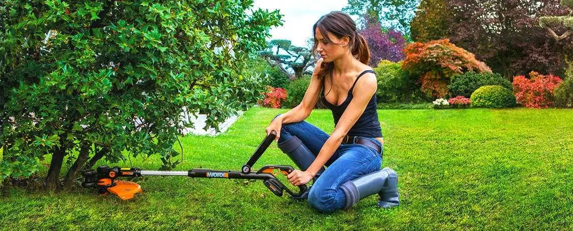 Ultimate Buyers Guide: Best Weed Wacker and Reviews