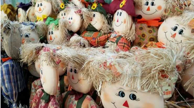 Scarecrow dolls