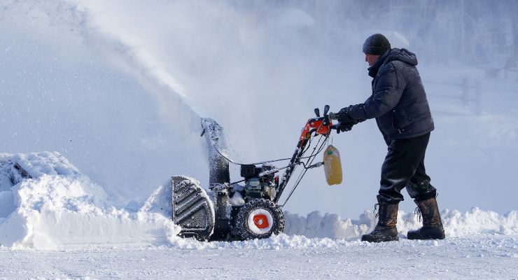 How To Drain Gas From Snow Blower